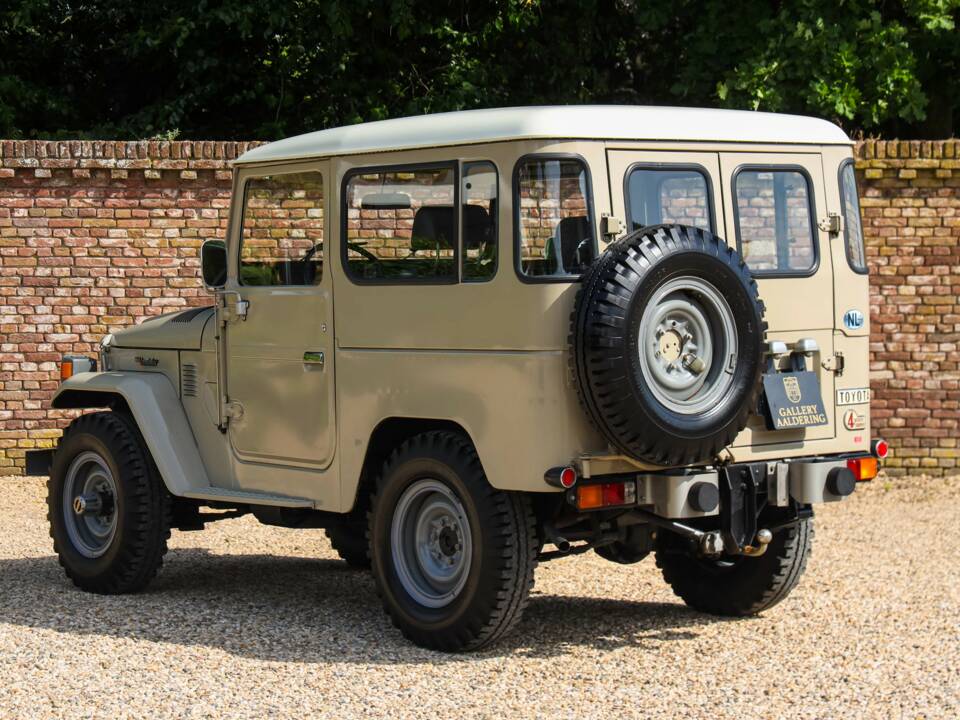 Bild 27/50 von Toyota Land Cruiser BJ 40 (1977)
