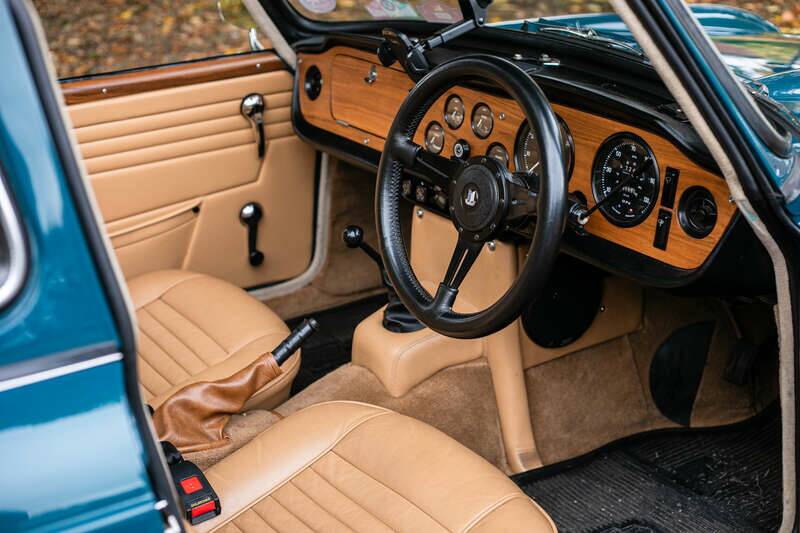 Bild 2/50 von Triumph TR 5 PI (1968)