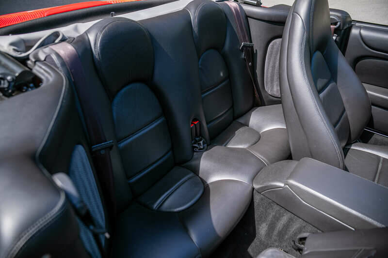 Image 32/33 of Jaguar XK8 4.0 (1999)