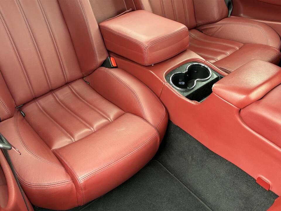 Immagine 28/39 di Maserati GranTurismo 4.2 (2008)