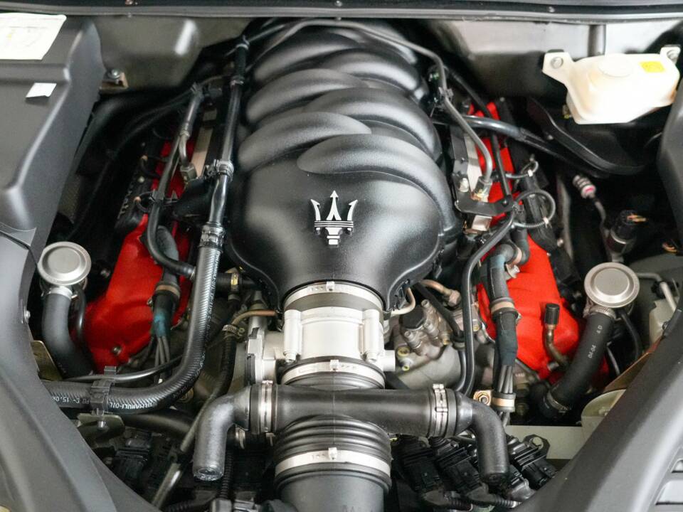 Bild 37/38 von Maserati Quattroporte 4.2 (2005)