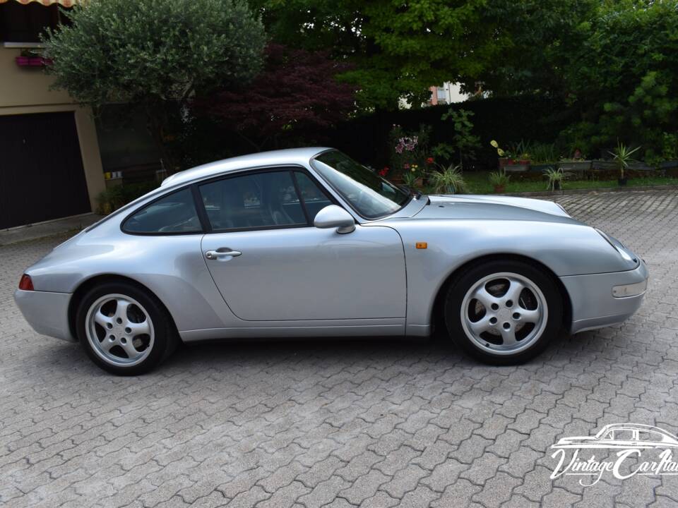 Image 4/73 of Porsche 911 Carrera (1995)