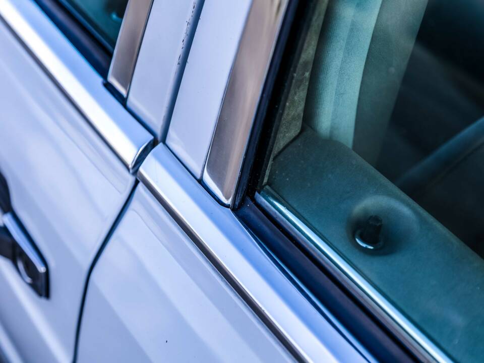 Image 37/175 of Mercedes-Benz 420 SE (1986)