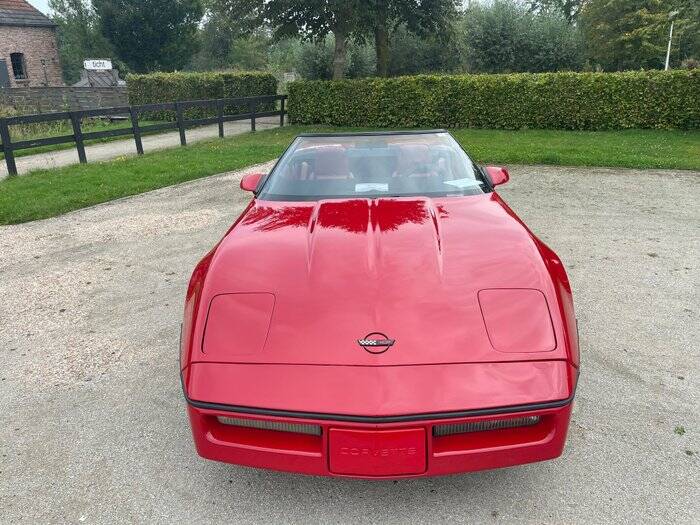 Bild 3/7 von Chevrolet Corvette Convertible (1986)