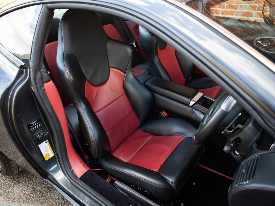 Image 64/92 of Aston Martin V12 Vanquish S (2007)