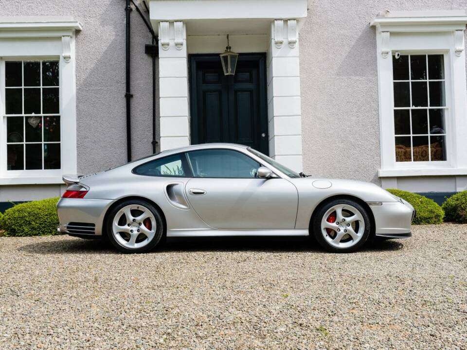 Imagen 8/50 de Porsche 911 Turbo (2001)