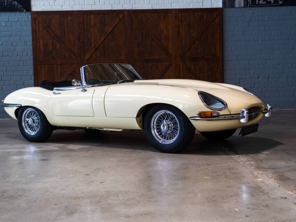 Afbeelding 1/28 van Jaguar E-Type 3.8 (1963)