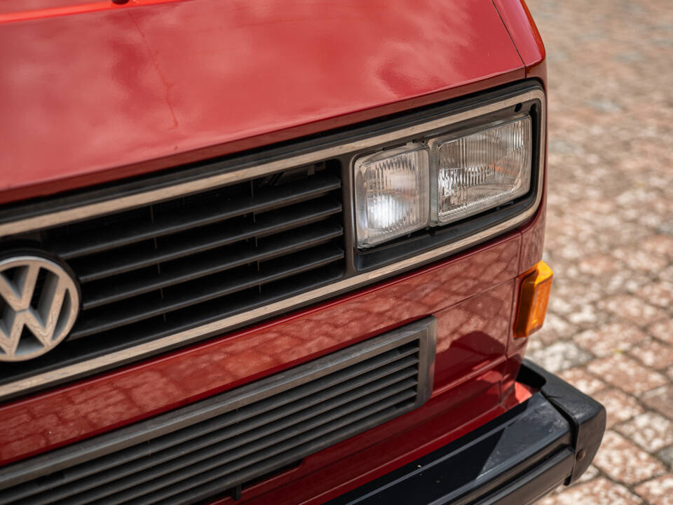 Bild 5/52 von Volkswagen T3 Bus 2.1 (1989)