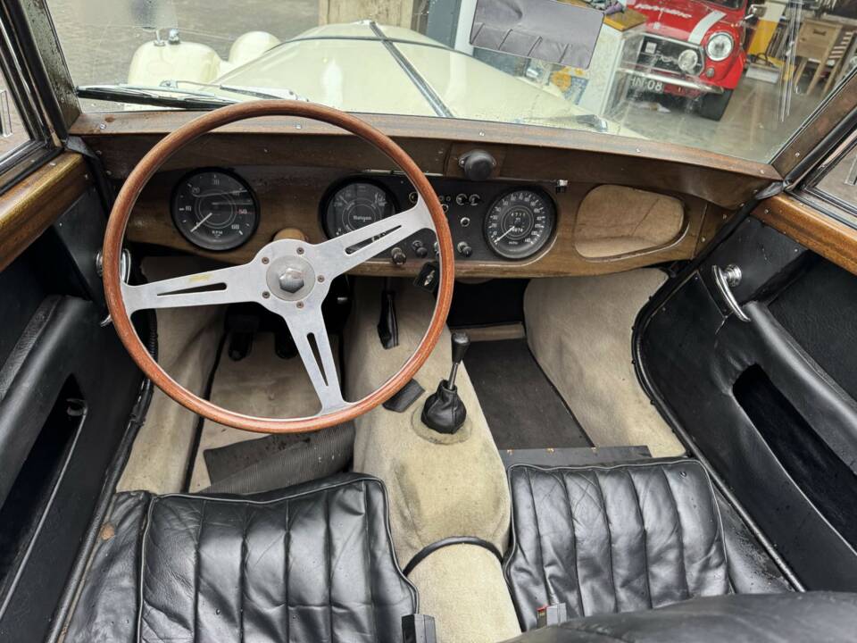 Image 10/11 de Morgan 4/4 Series V (1967)