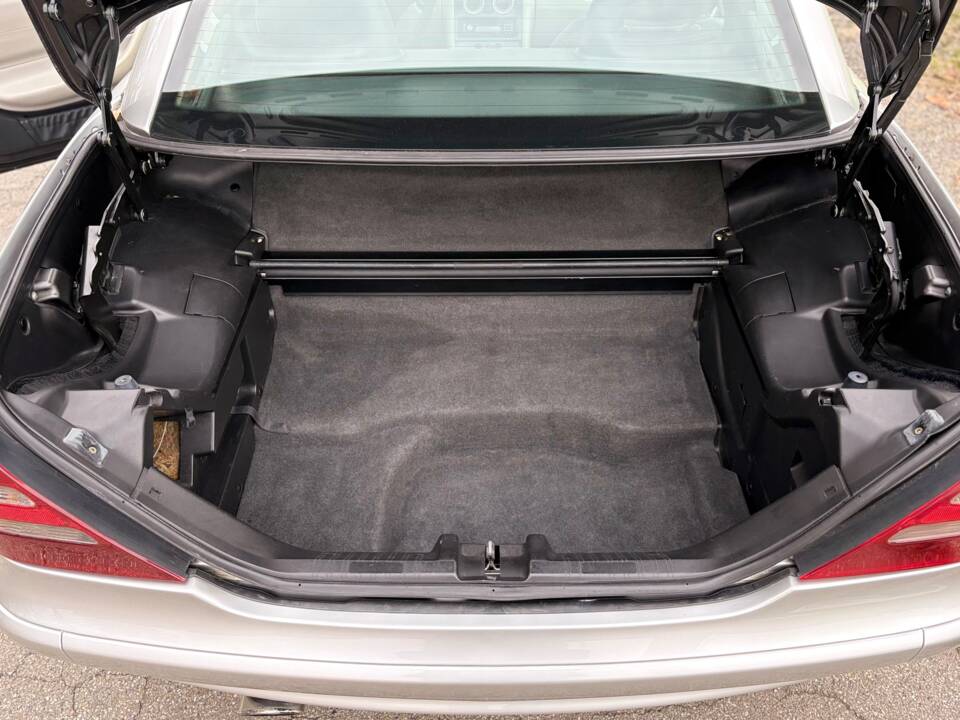 Image 11/11 of Mercedes-Benz SLK 230 Kompressor (1998)