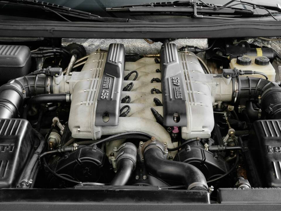 Imagen 30/50 de Ferrari 456 GTA (1997)