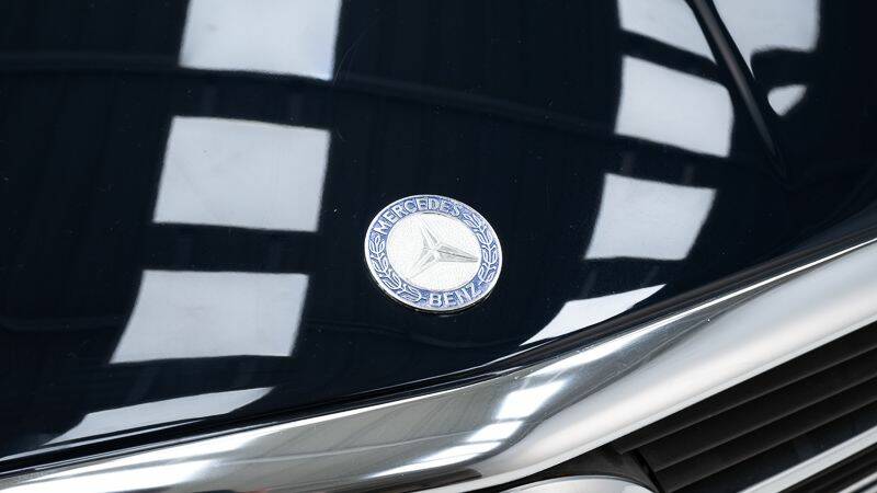 Image 12/15 de Mercedes-Benz 280 SL (1980)