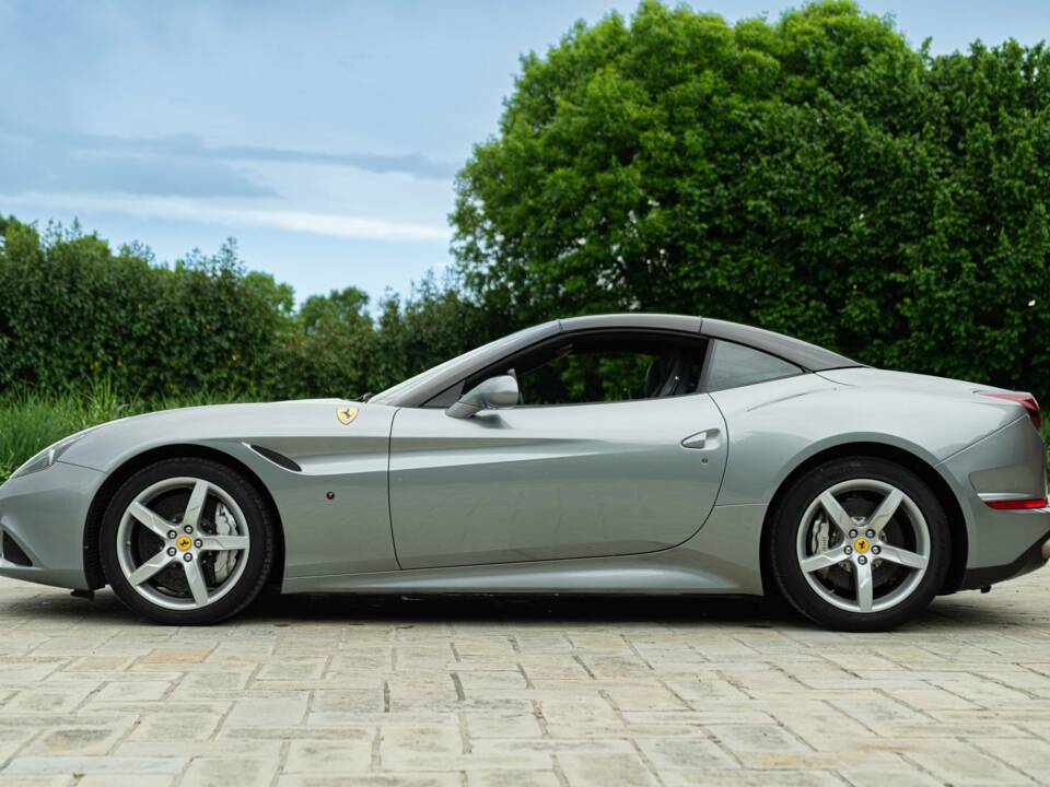 Bild 6/50 von Ferrari California T (2014)