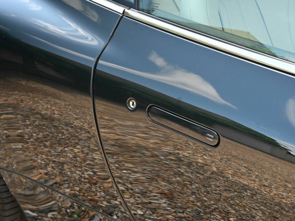 Bild 16/49 von Aston Martin DB 9 (2013)