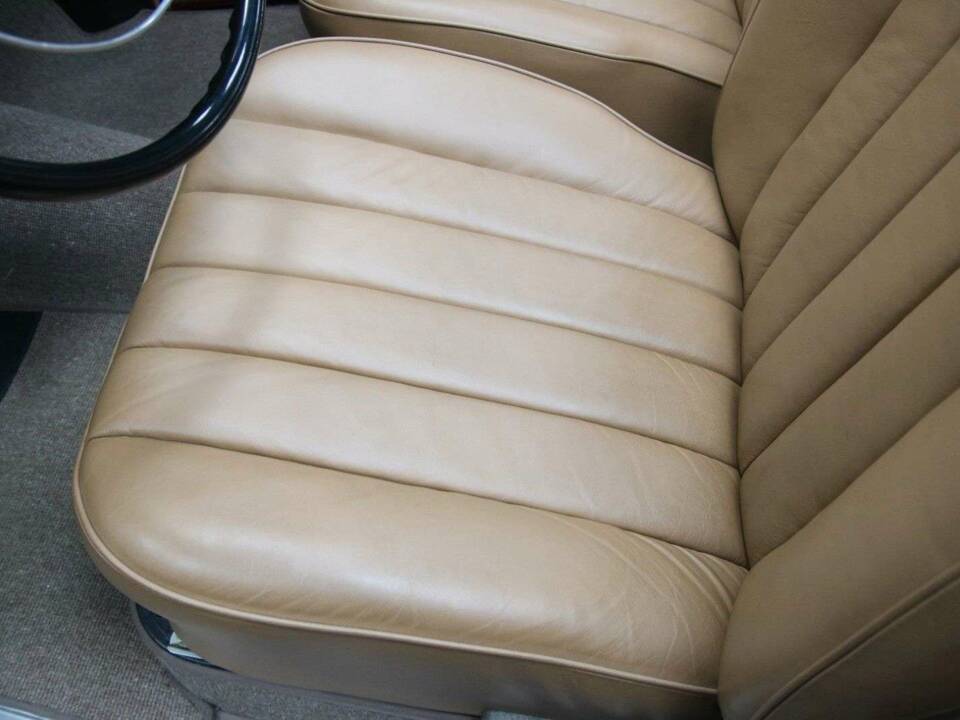 Bild 13/50 von Mercedes-Benz 220 Cabriolet A (1952)