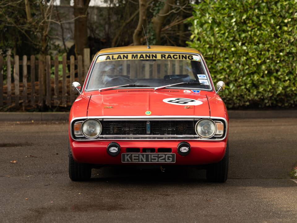 Image 9/50 of Ford Lotus Cortina (1969)