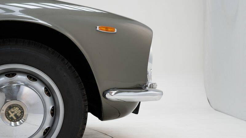 Bild 12/15 von Alfa Romeo 2000 Sprint (1961)