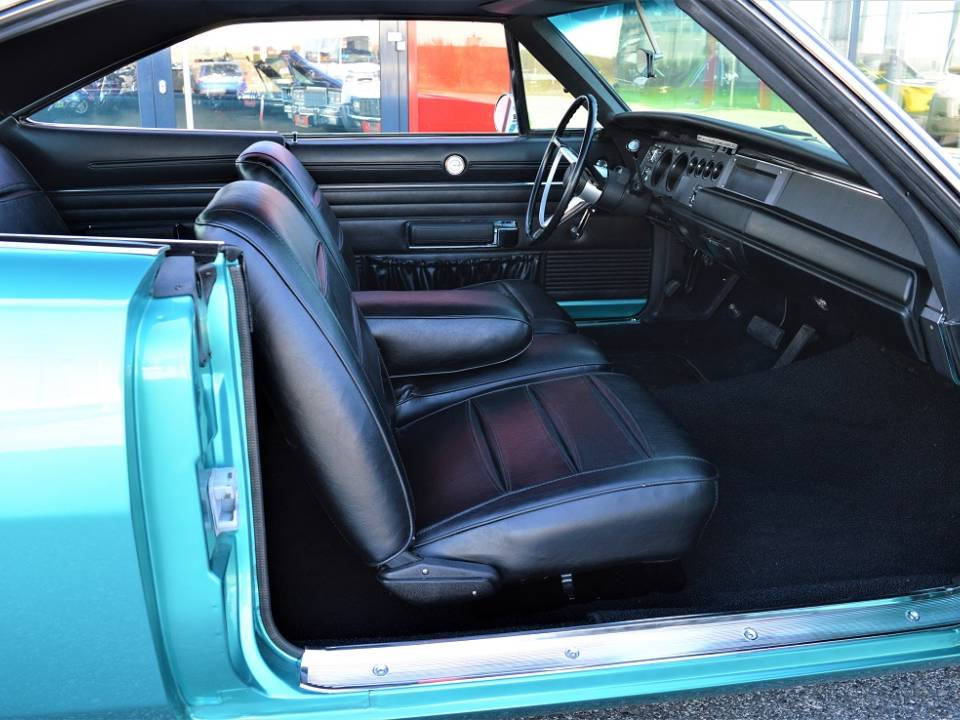 Image 34/46 of Dodge Charger R&#x2F;T 426 (1968)