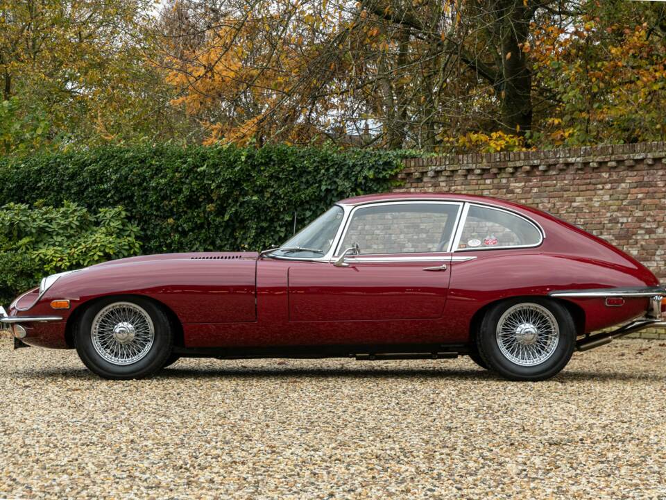 Imagen 31/50 de Jaguar Type E (2+2) (1969)
