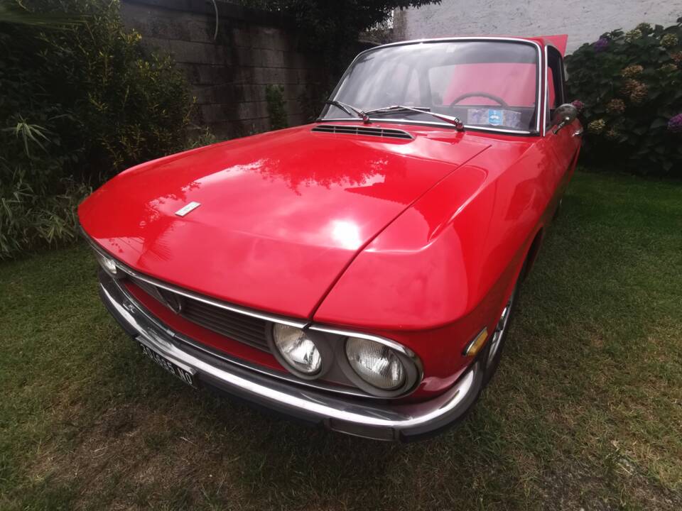 Image 8/16 of Lancia Fulvia 1.3 S (1972)