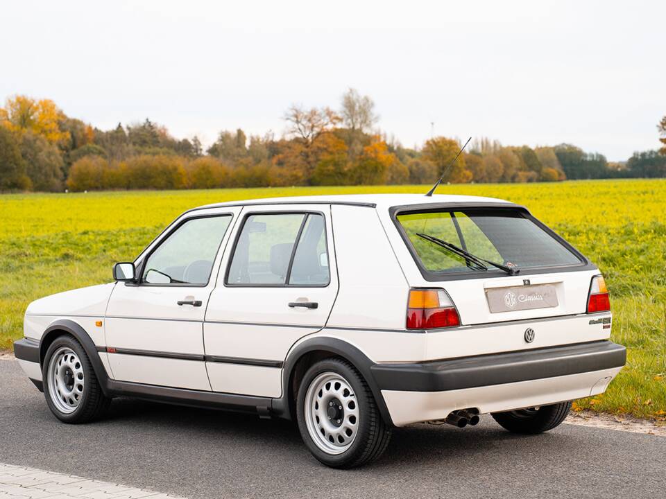 Image 5/48 de Volkswagen Golf Mk II GTi 16V 1.8 (1990)