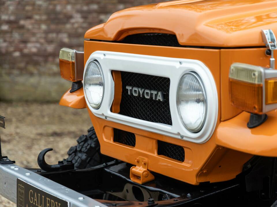 Image 20/50 of Toyota Land Cruiser FJ 40 (1980)