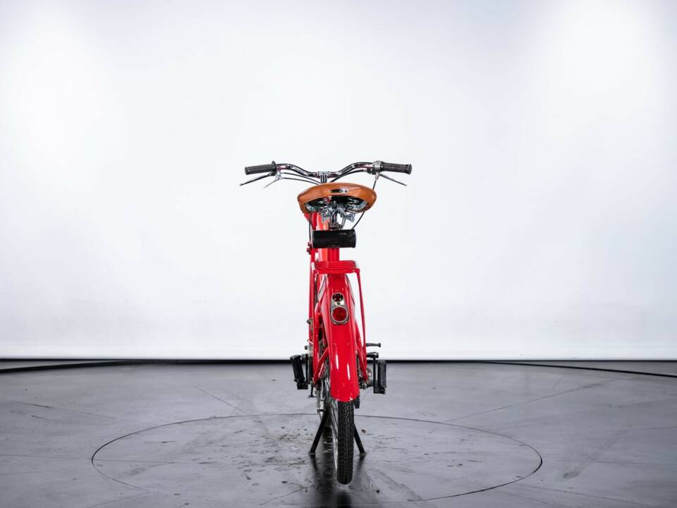 Image 2/50 de Ducati Cucciolo (1953)