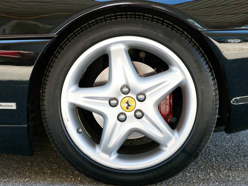 Bild 6/29 von Ferrari F 355 F1 (1998)