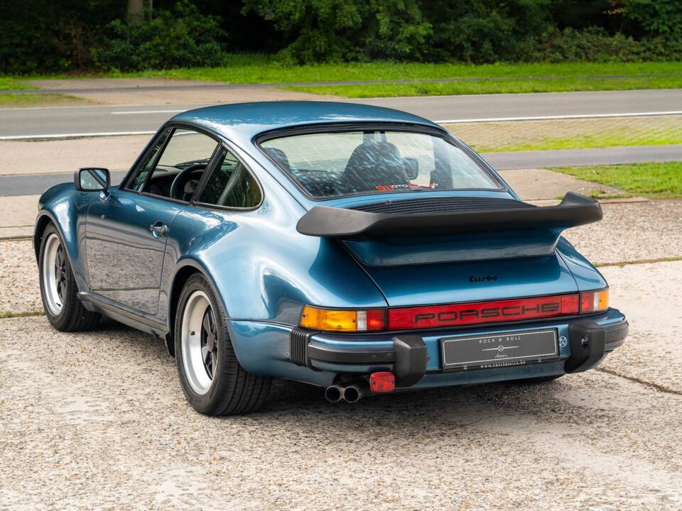 Image 14/34 of Porsche 911 Turbo 3.3 (1978)