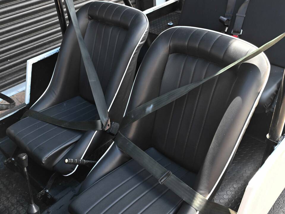 Immagine 30/50 di Mini Moke (1973)