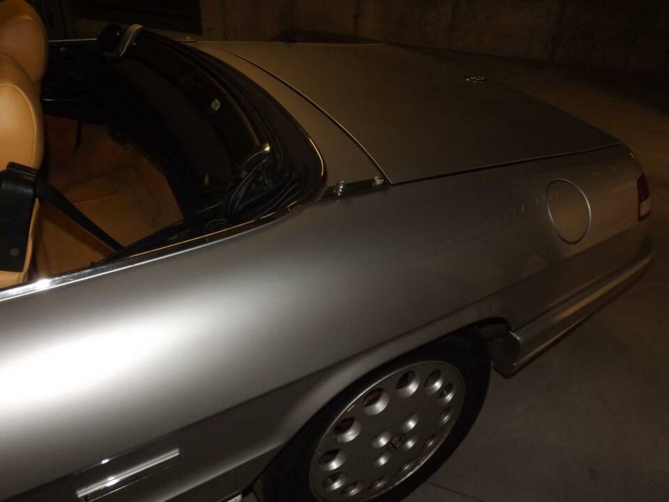 Bild 16/50 von Alfa Romeo 2.0 Spider (1992)