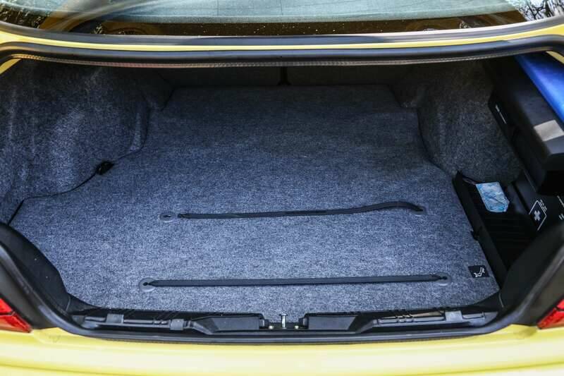 Immagine 18/36 di BMW M3 (1998)