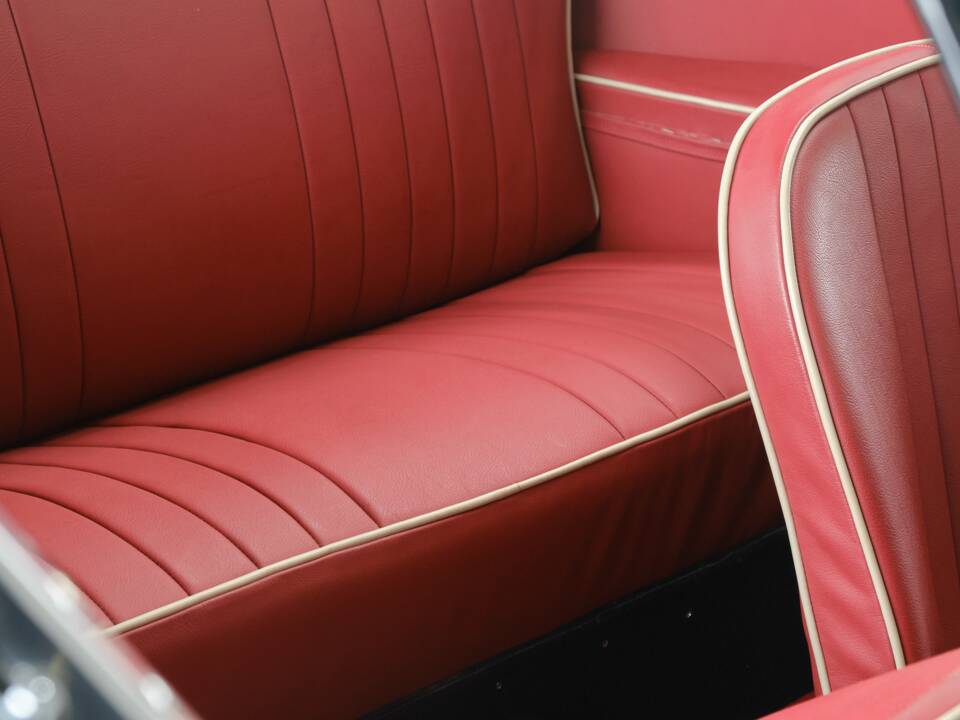 Bild 50/50 von Morris Minor 1000 (1956)