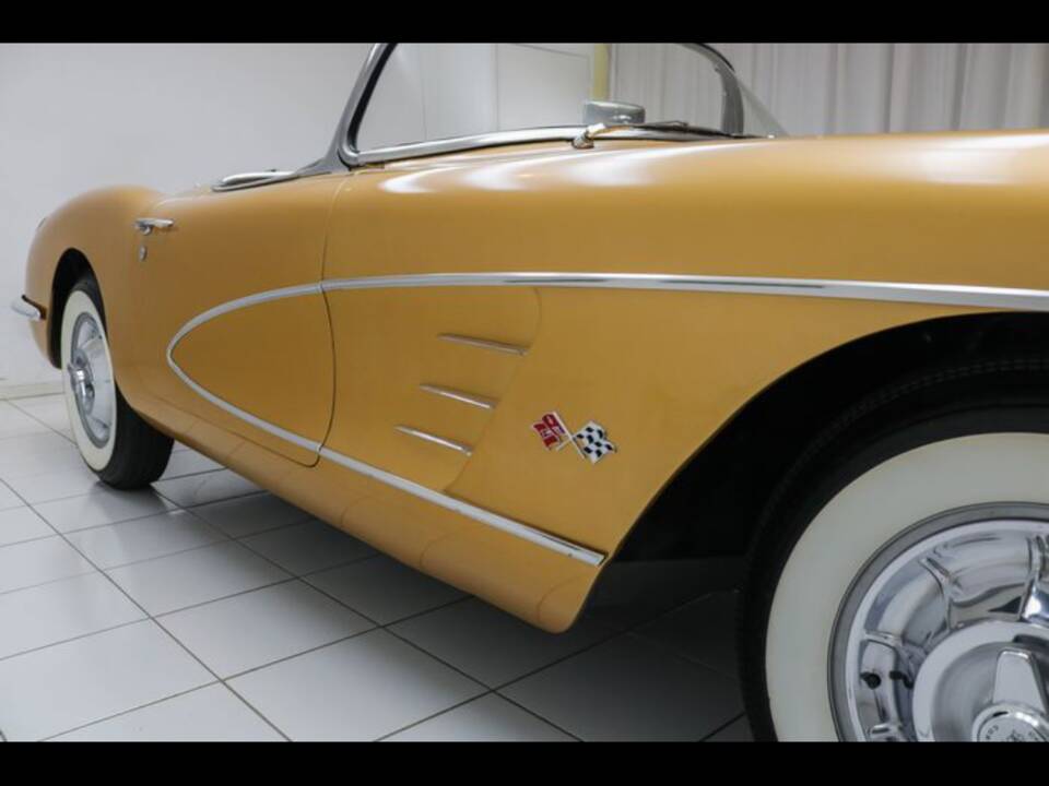 Image 40/100 of Chevrolet Corvette (1958)