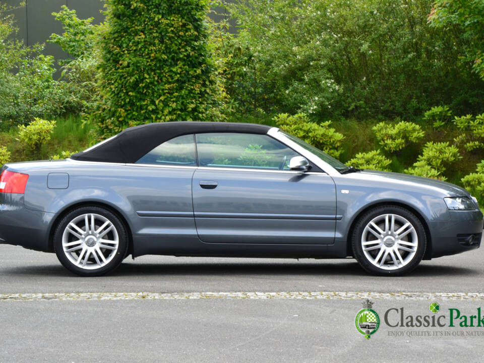 Bild 18/50 von Audi S4 (2005)