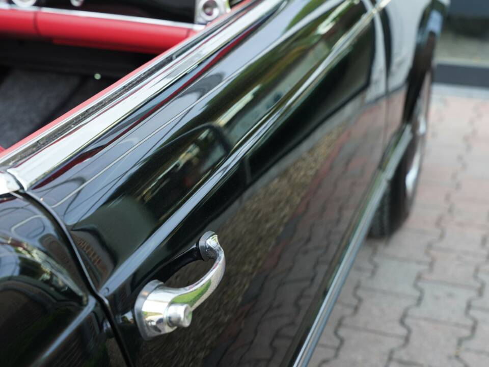 Imagen 28/50 de Mercedes-Benz 280 SL (1969)