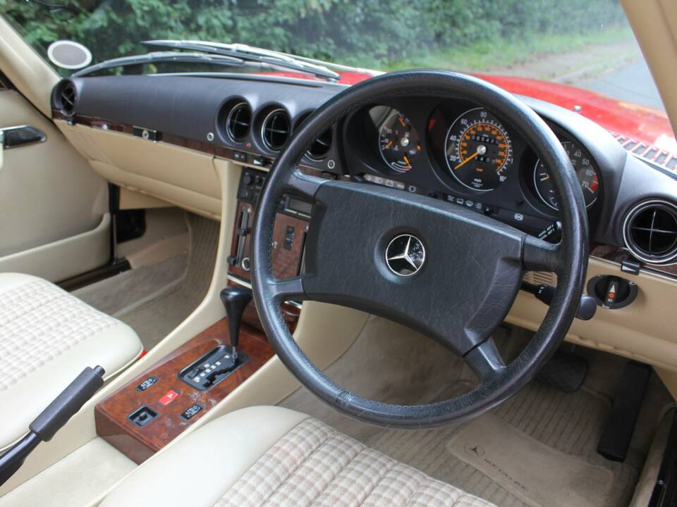 Image 10/20 de Mercedes-Benz 420 SL (1989)