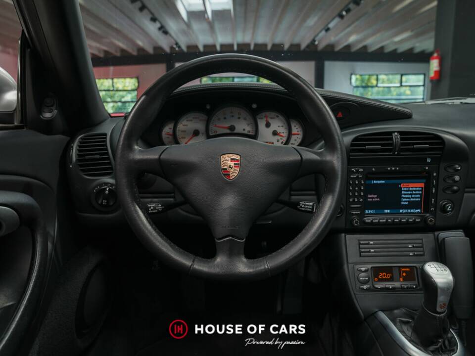 Bild 15/23 von Porsche 911 Carrera 4S (2005)