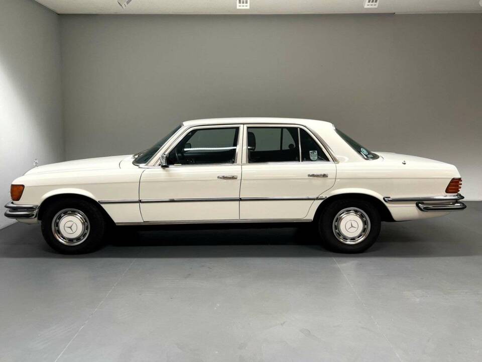 Imagen 4/17 de Mercedes-Benz 450 SEL (1980)