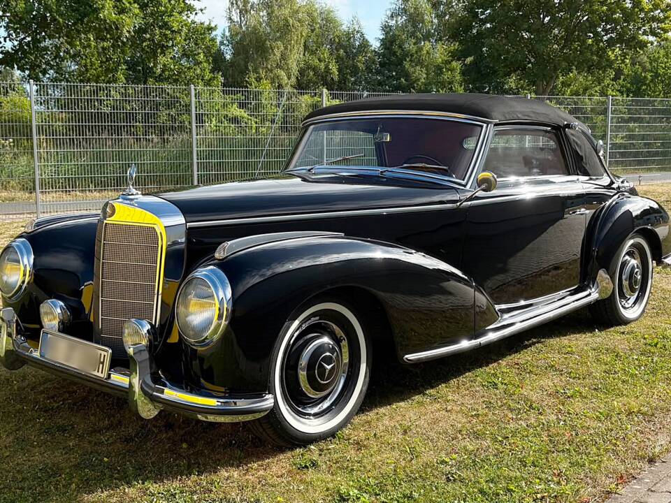 Bild 1/29 von Mercedes-Benz 300 S Roadster (1953)