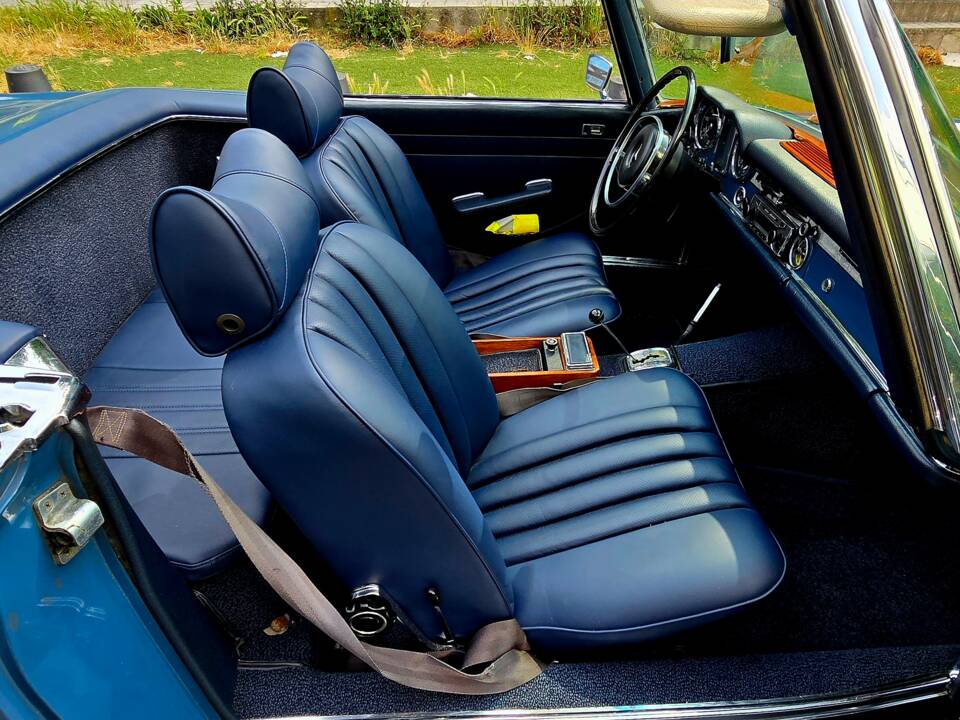 Image 10/12 of Mercedes-Benz 280 SL (1970)