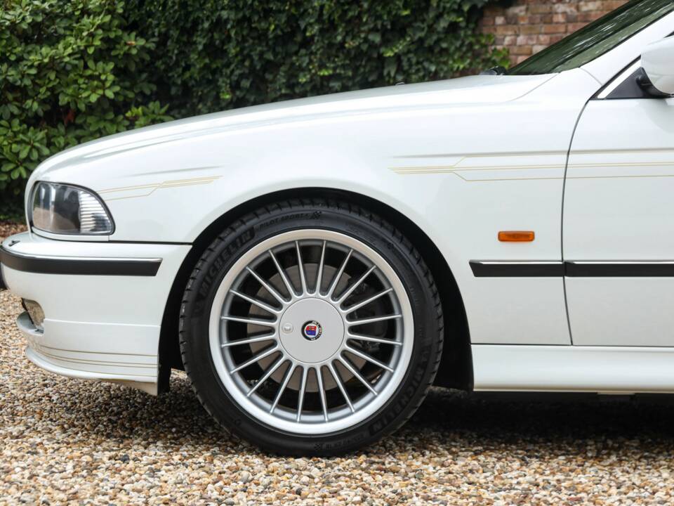 Bild 27/50 von ALPINA B10 V8 Touring (2000)