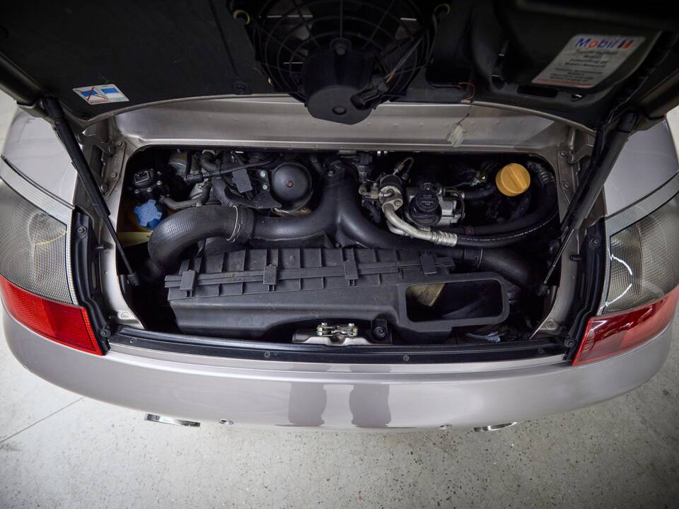 Image 95/98 of Porsche 911 Turbo (2000)