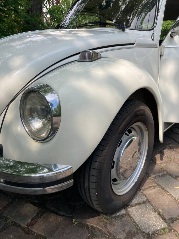 Image 20/24 of Volkswagen Beetle 1303 A (1973)