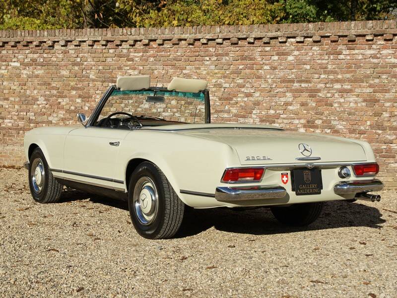 Bild 20/50 von Mercedes-Benz 230 SL (1967)