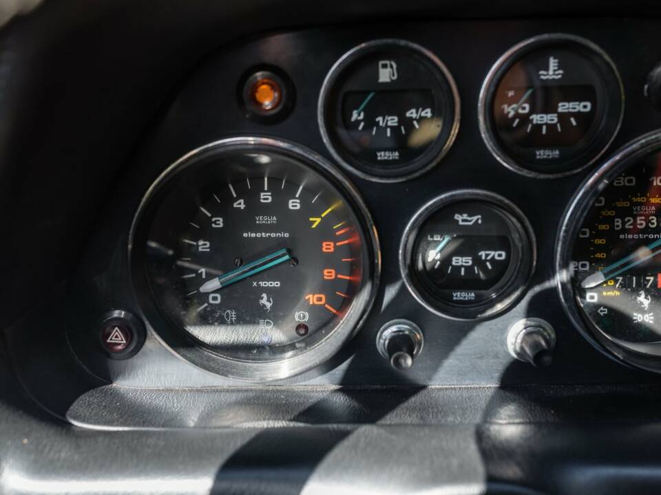 Immagine 40/50 di Ferrari 308 GTS Quattrovalvole (1983)