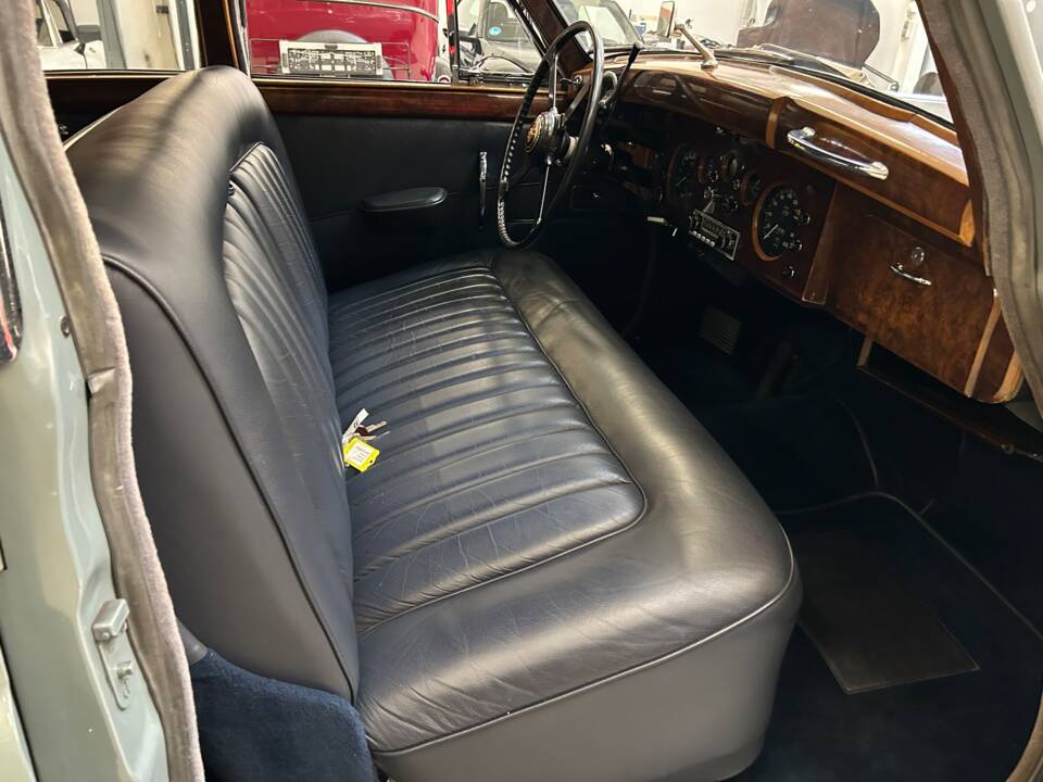 Bild 17/35 von Jaguar Mk IX (1958)