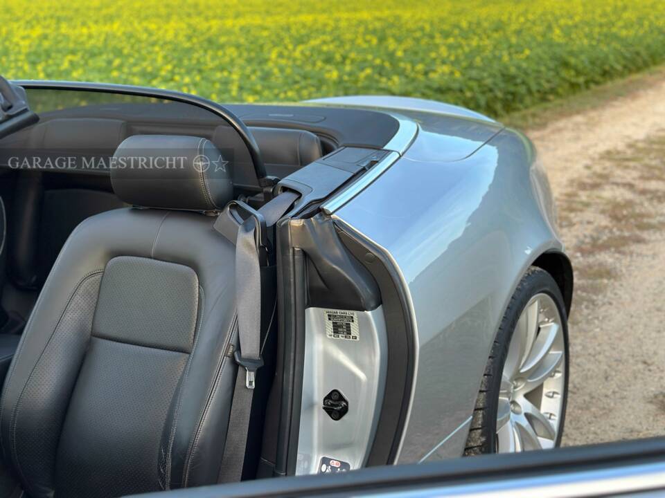 Image 68/84 de Jaguar XK 4.2 (2006)