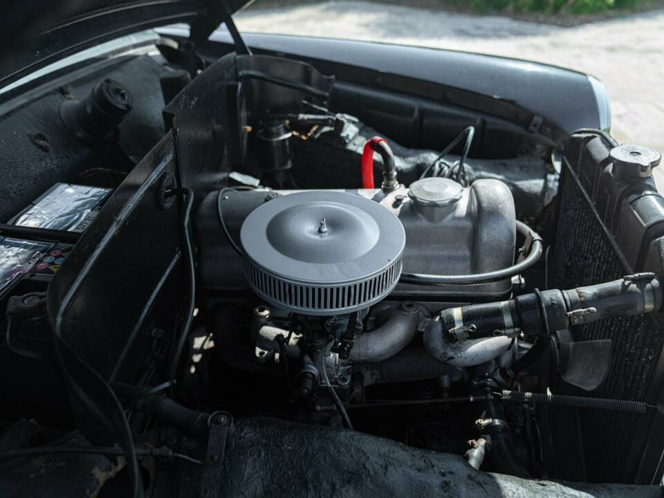 Image 45/50 of Mercedes-Benz 190 SL (1955)