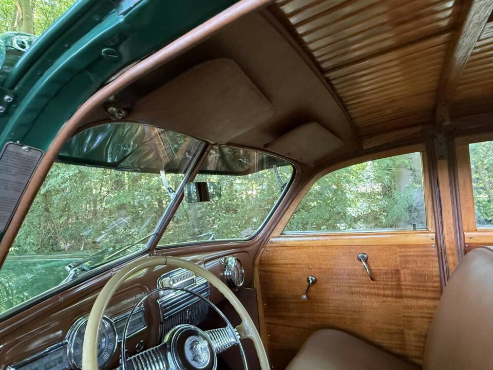 Bild 14/32 von Pontiac Streamliner (1948)